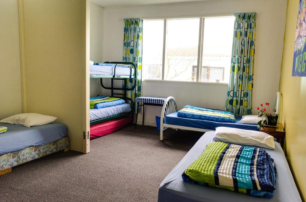 42B College House Vandrarhem Whanganui Exteriör bild